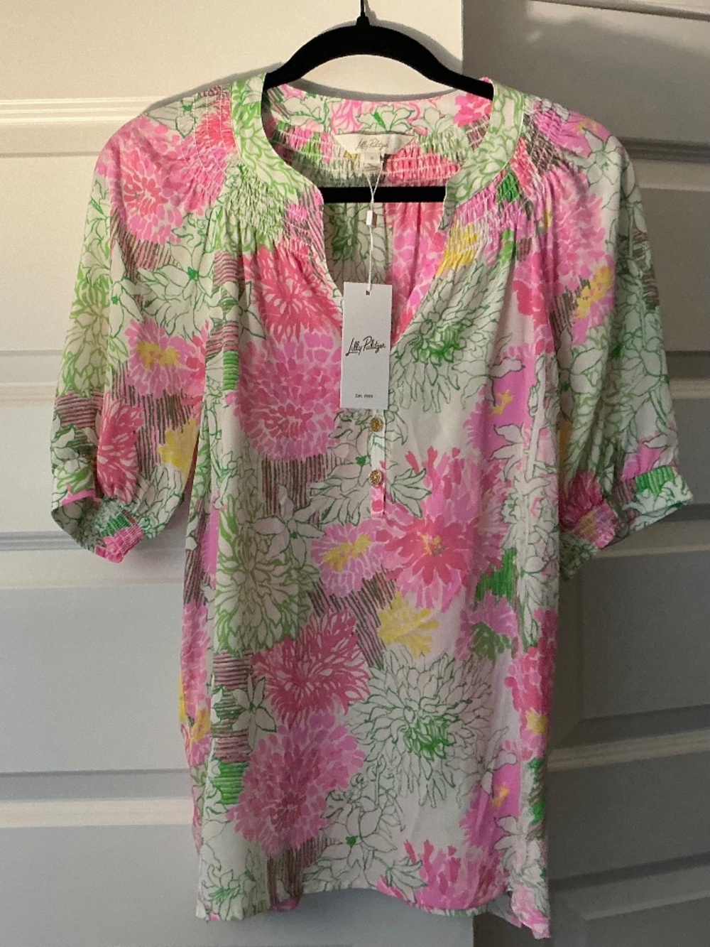 NWT Lilly Pulitzer Short Sleeve Top Size S